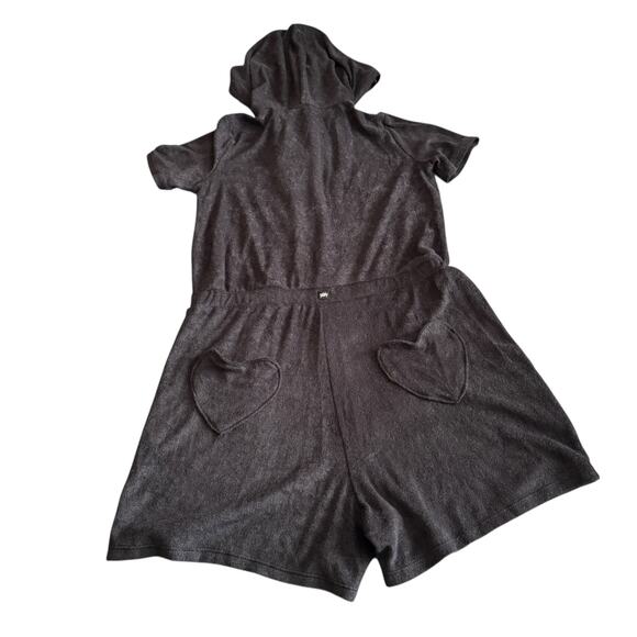 Yitty Terry Short Onsie / Romper / Jumper NWT!! Black,Heart Back Pockets - SzMed - Picture 4 of 8